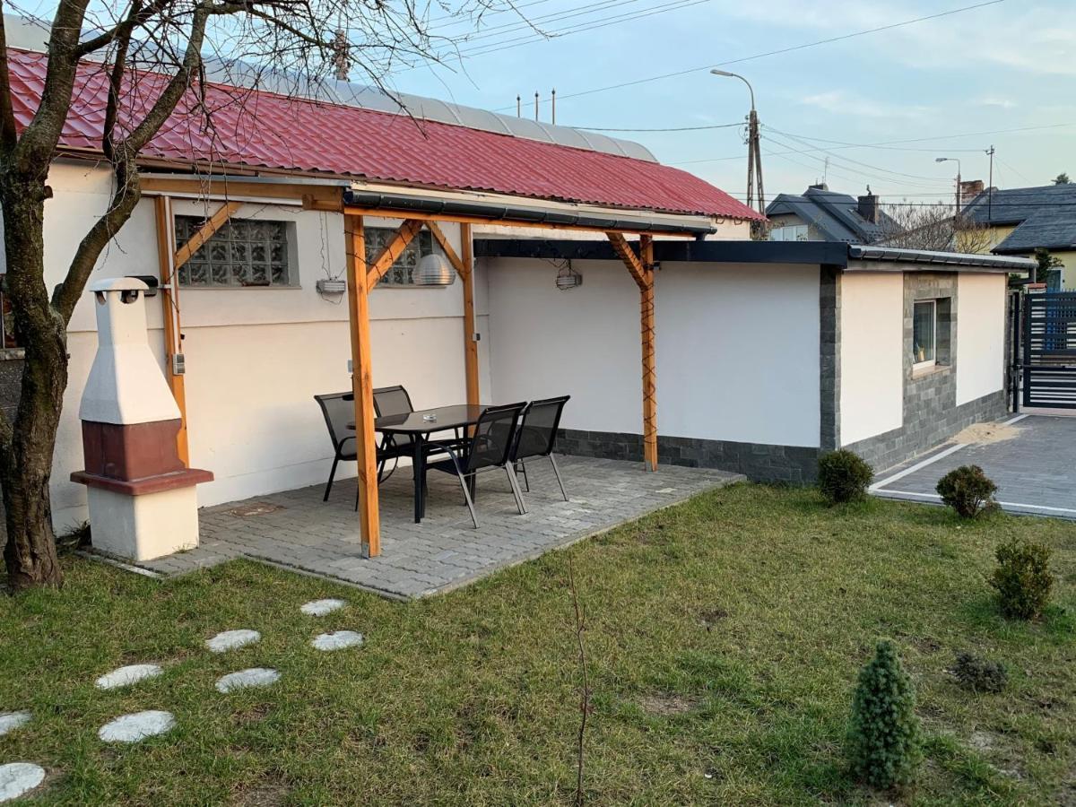 Domek Pod Warszawa Z Sauna راشين المظهر الخارجي الصورة